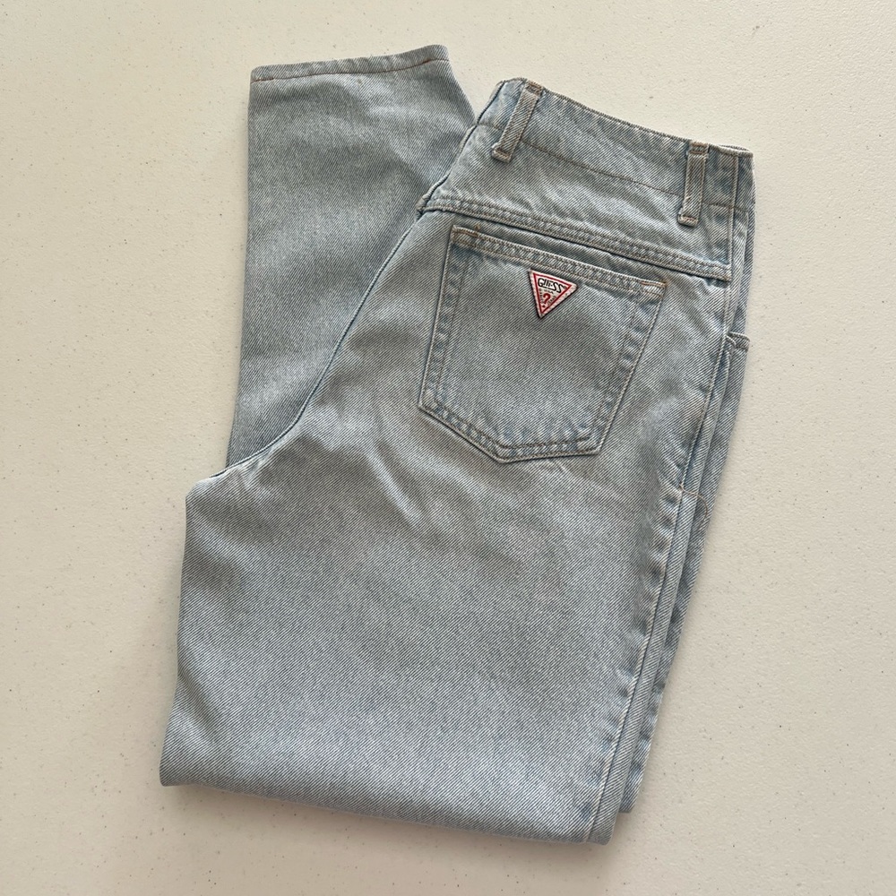 vintage 90s guess jeans in light wash (1005) • size 32